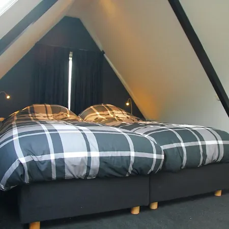 Holiday home For Two People At A Peaceful Heiloo